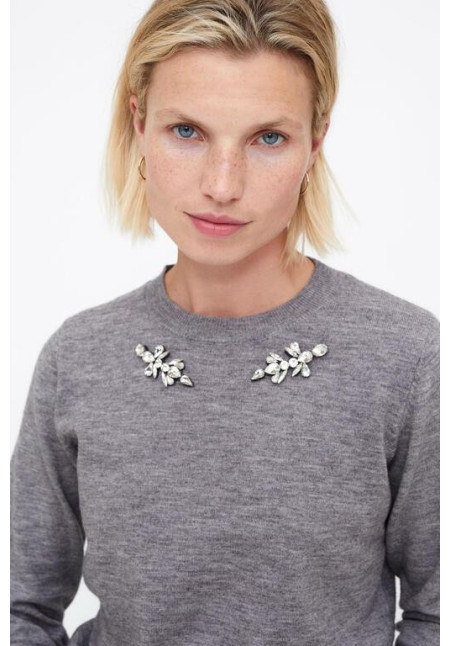 Jersey punto gris con aplique joya