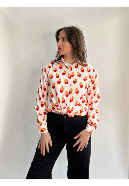 Camisa Sangra m/l Corazón en Llamas