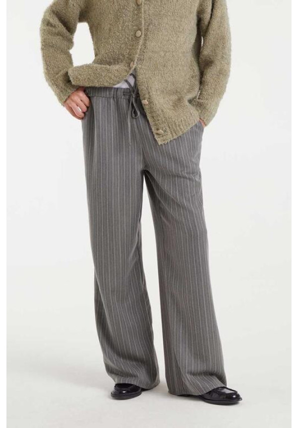 Pantalón raya diplomática verde