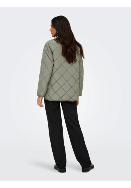 Chaqueta verde oversize