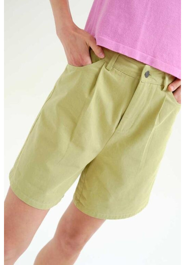 Shorts verde 100% algodón
