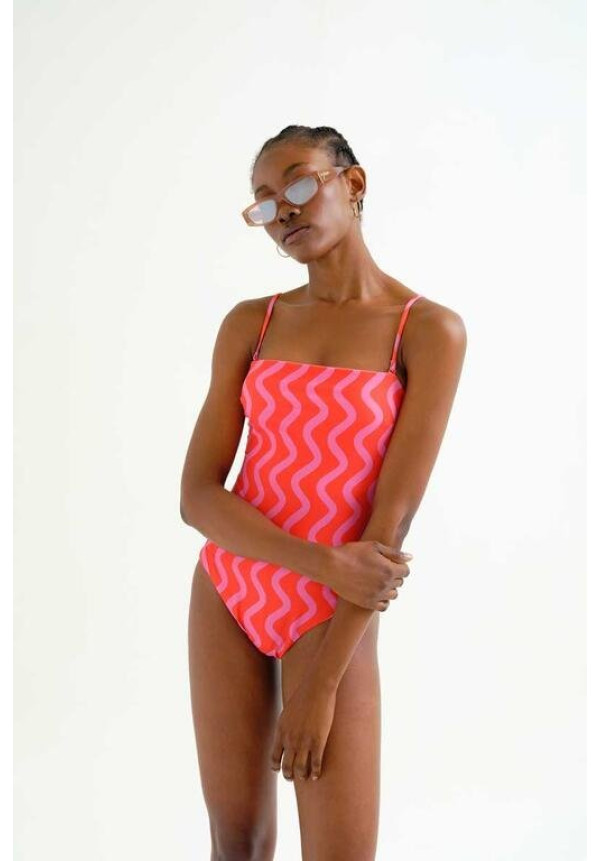 Bañador escote recto estampado  Wave Red & Pink