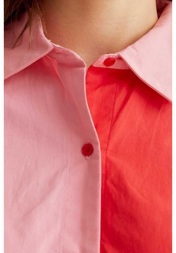 Camisa 100% algodón bicolor rosa y rojo.