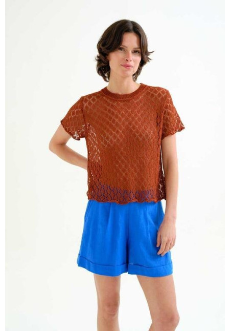 Top punto calado marrón  con rombos