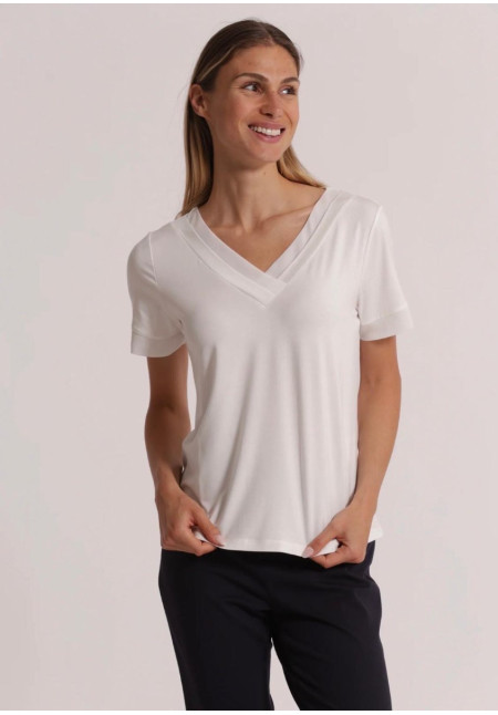 Camiseta escote pico doble