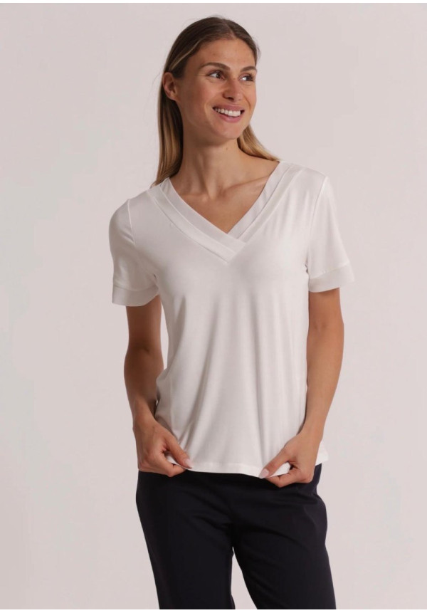 Camiseta escote pico doble