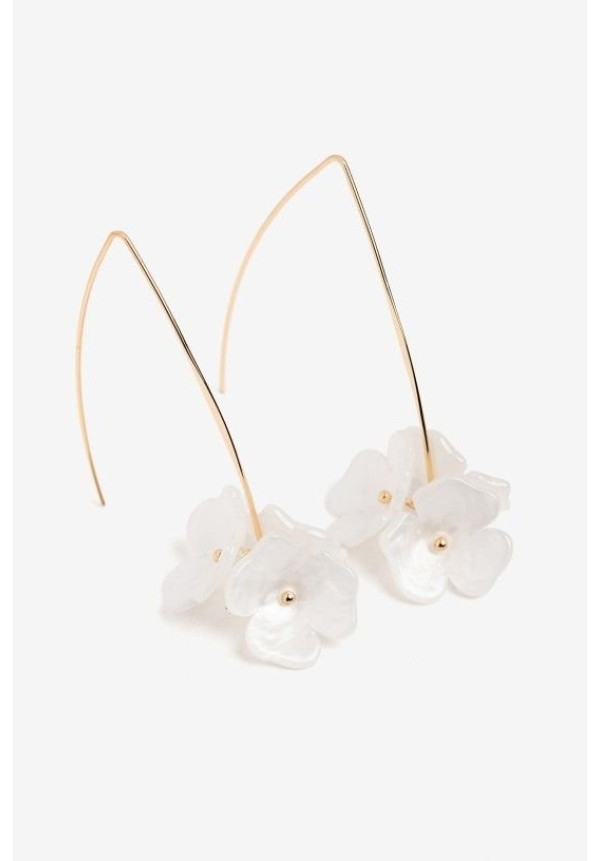 Pendiente flor blanca