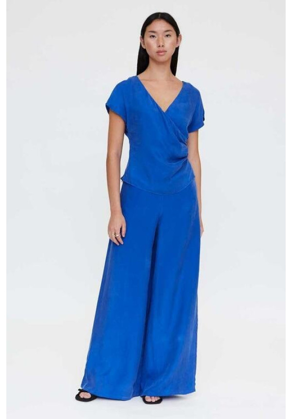 Pantalón crepé azul