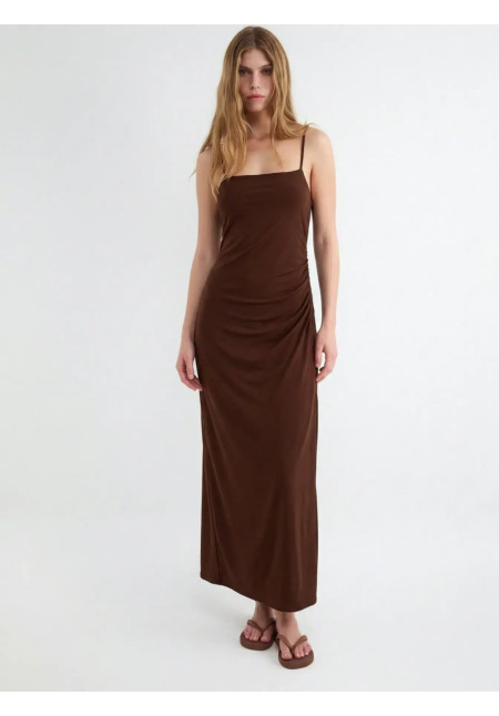 Vestido marrón chocolate