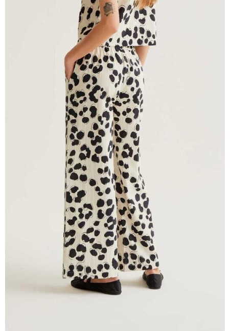 Pantalón con estampado Dalmatian