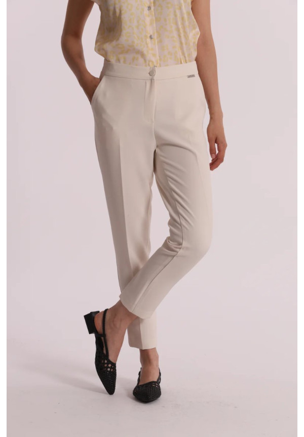 Pantalón pitillo con goma elástica