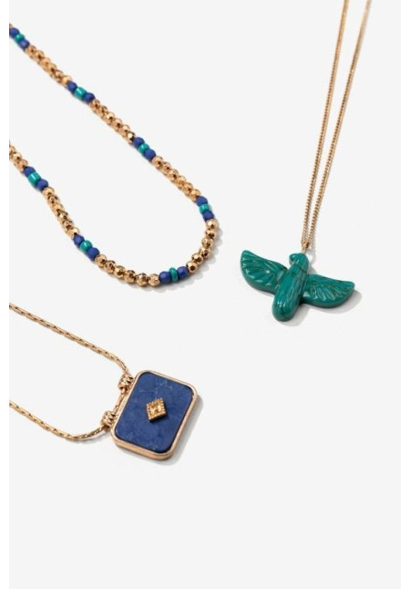Collar dorado con cuentas